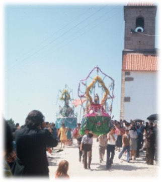 Figuras 11, 12 e 13: Procissão da Nossa Senhora da Saúde